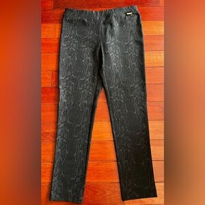Calvin Klein Black Pants with Snakeskin design for Women - size 6